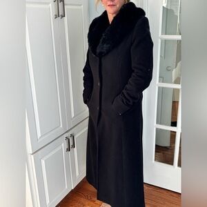 Ralph Lauren Black Trench Coat with Fur Collar